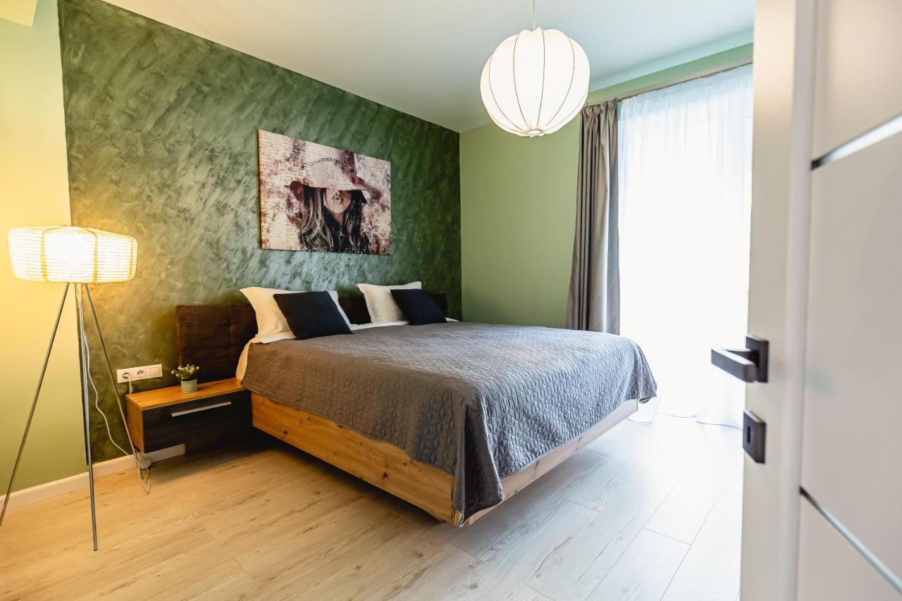 Alice Apartment Sibiu Exteriör bild